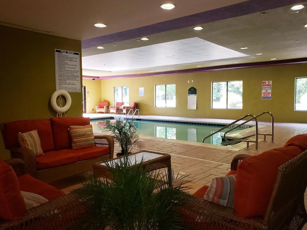 Wingate By Wyndham State Arena Raleigh/Cary Hotel Luaran gambar