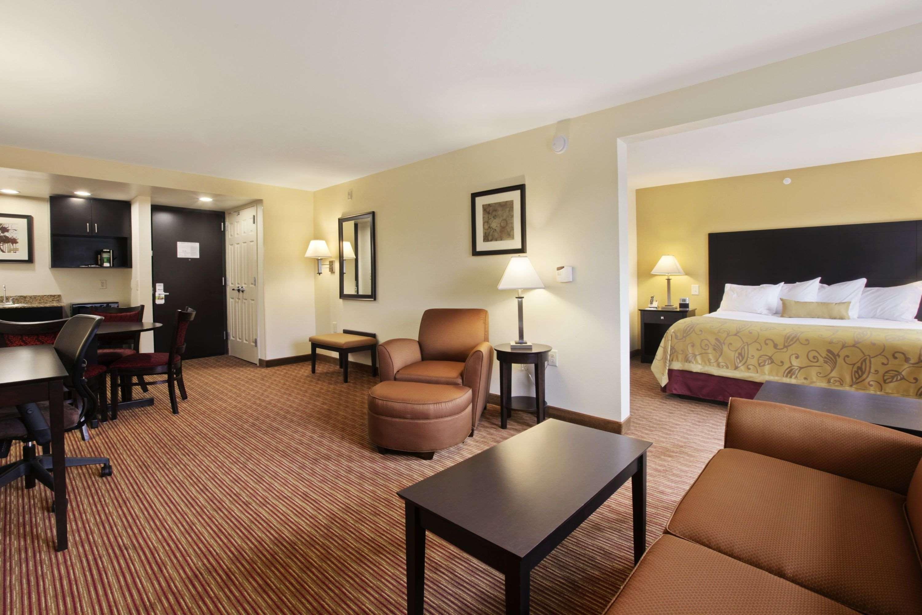Wingate By Wyndham State Arena Raleigh/Cary Hotel Luaran gambar