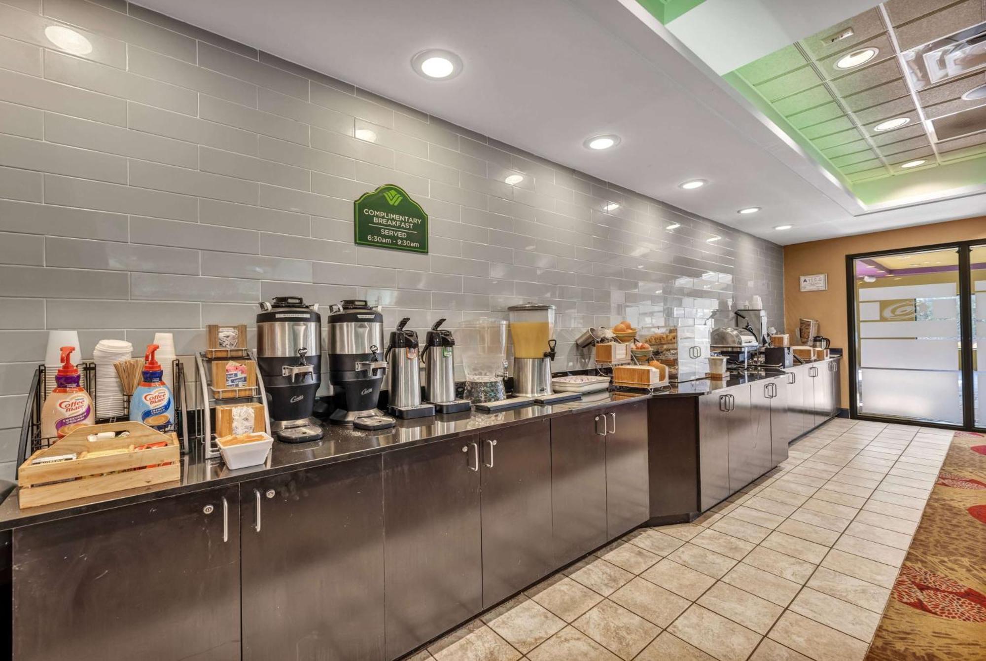 Wingate By Wyndham State Arena Raleigh/Cary Hotel Luaran gambar