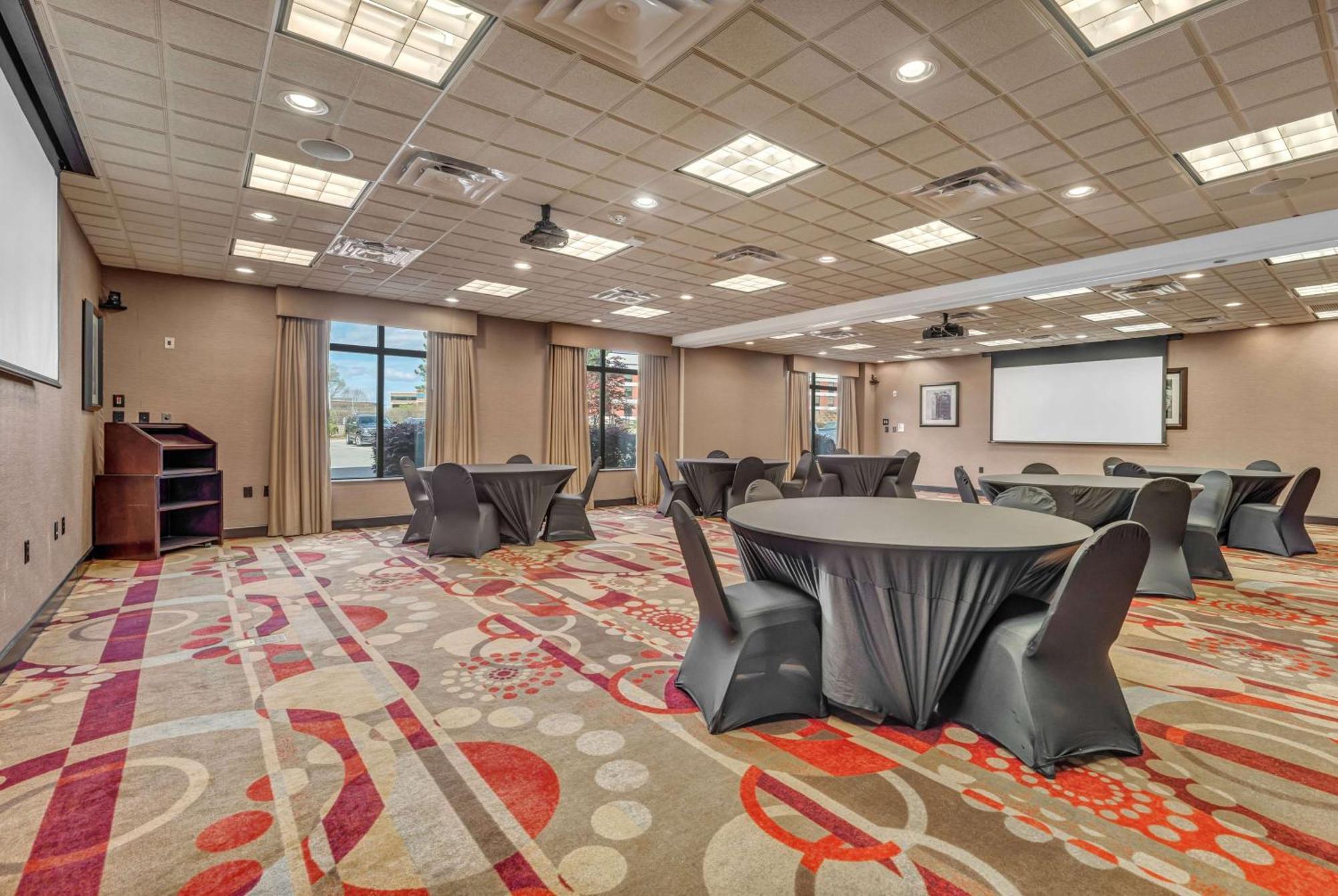 Wingate By Wyndham State Arena Raleigh/Cary Hotel Luaran gambar